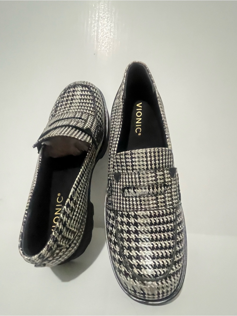 Vionic Women's Houndstooth Slip-On Loafers in Black and White - Picture 6 of 8